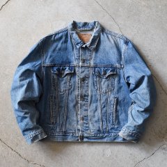 新着!!〝90s Levi's 75506 DENIM JACKET〟一般販売開始です。