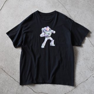【一般販売開始】BUZZ LIGHTYEAR T-SHIRT