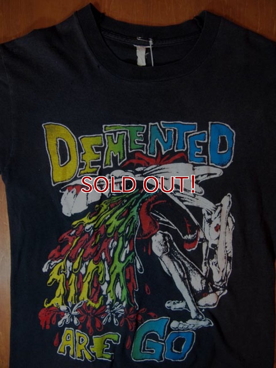 画像1: UKサイコビリー大御所!!1980s?DEMENTED ARE GO?Tシャツ (1)
