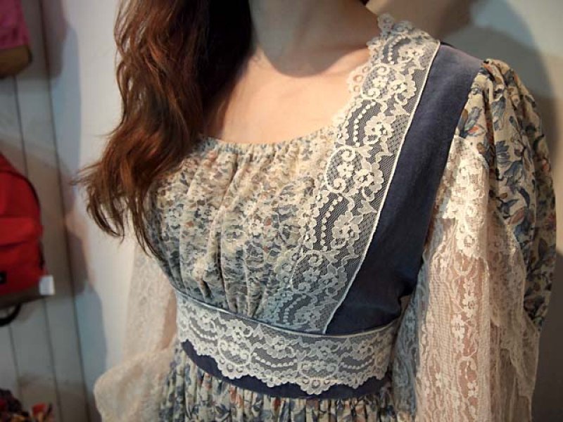 GUNNE SAX ガンネサックス】ベロア×レース切替花柄ワンピース - 古着屋