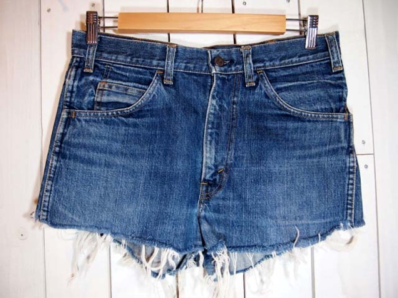 画像1: 1970s【LEVI'S】BigEデニムショーツ