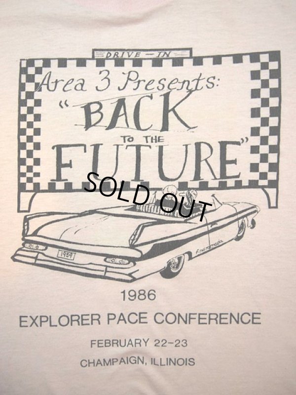 画像5: 1980s映画とは無関係の「バックトゥザフューチャー」Tシャツ