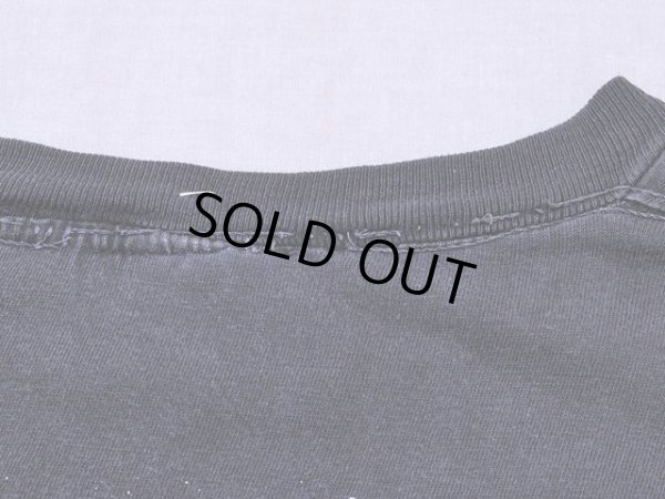 首リブ付近ステッチホツレ