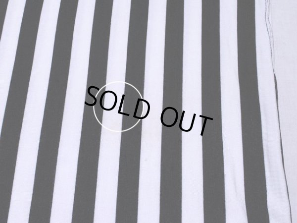 フロントお腹付近に薄ら小さな汚れ