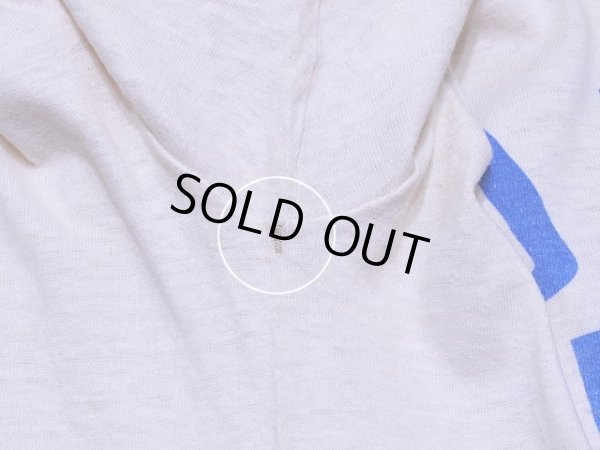 右脇の下に少々ホツレ