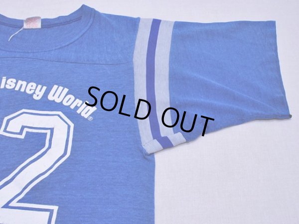 画像7: 1980s Walt Disney WorldナンバリングフットボールTシャツ　表記M