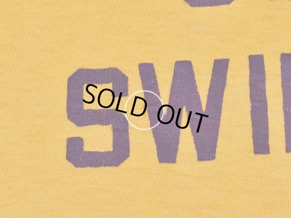 胸付近に小さなダメージ