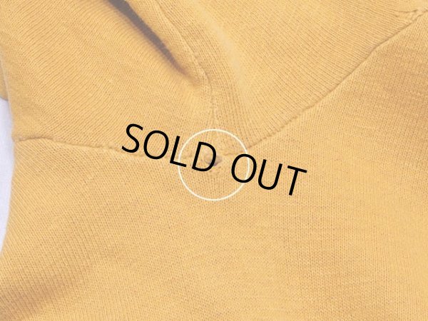 右脇の下に小さなダメージ