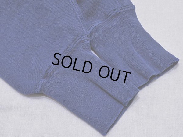 袖リブ付け根・袖リブに少々ダメージ。