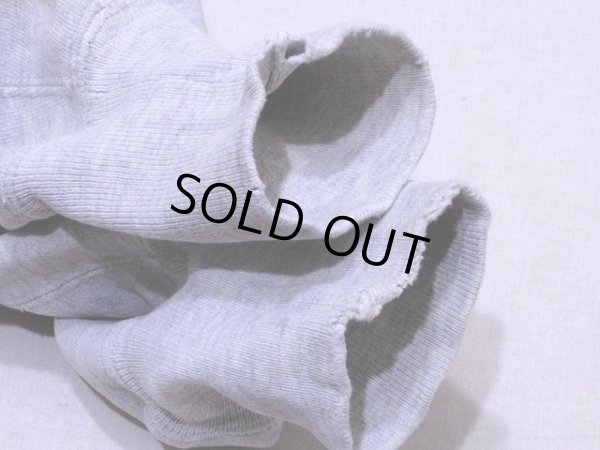 袖リブに少々ダメージ。