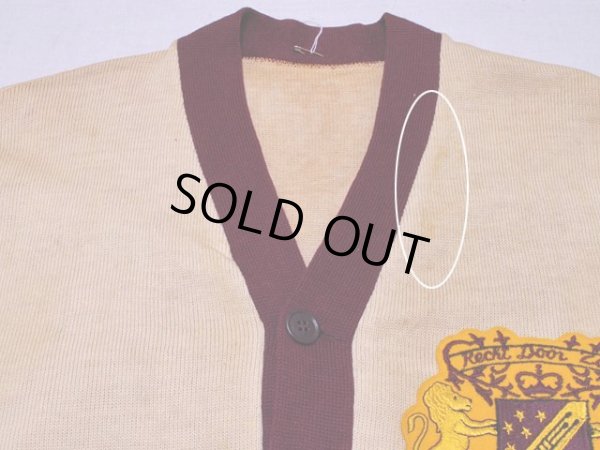 フロントに薄らシミ汚れ。