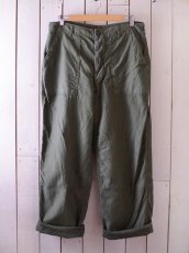 画像1: 1960s【US.ARMY】コットンベイカーパンツ 表記W34  (1)