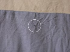 お腹付近に僅かなダメージ。