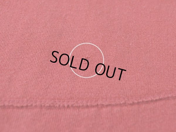 お腹付近に僅かなダメージ。