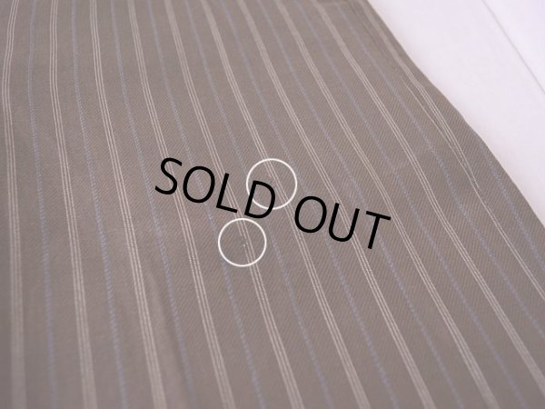 左太もも付近に僅かな傷。