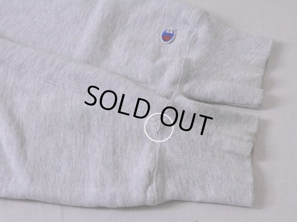 袖口に僅かなダメージ。