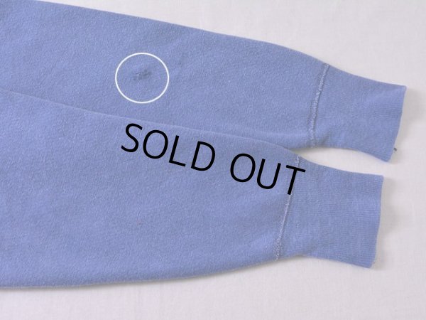 左袖にダメージ。