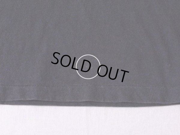 バック裾に小さなダメージ。