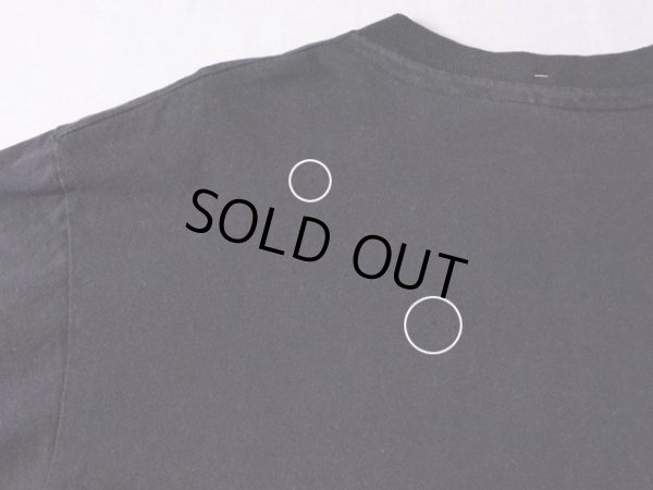 バック肩付近にピンホール。