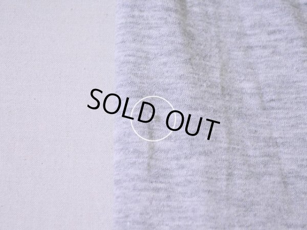 バック左脇腹付近に小さなダメージ。