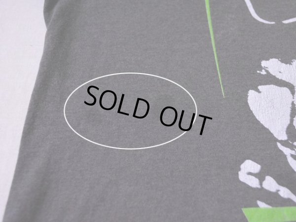 フロントに薄らシミ。