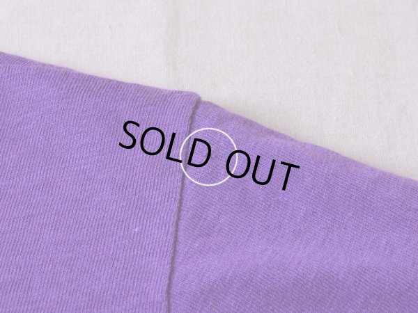 右肩付近に僅かなダメージ。