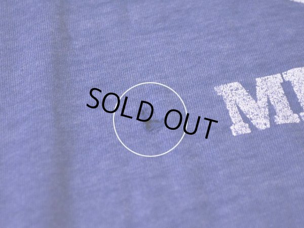 背中にダメージ。