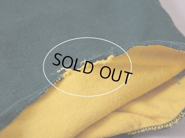 裾にホツレ、タグ欠損。