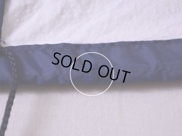 裾裏面に少々ダメージ。