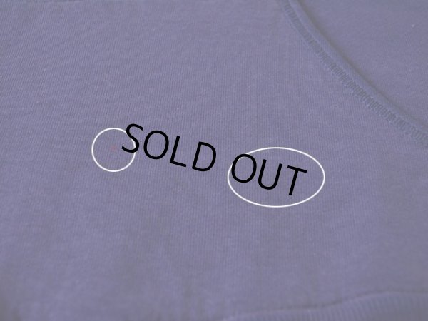 フロント裾に僅かな汚れ。