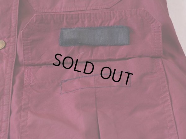 左裾ポケットのベルクロテープの剥がれ。