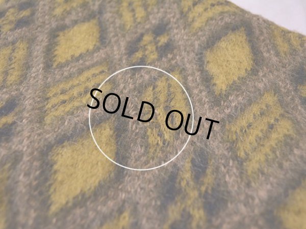 背中にリペア跡。