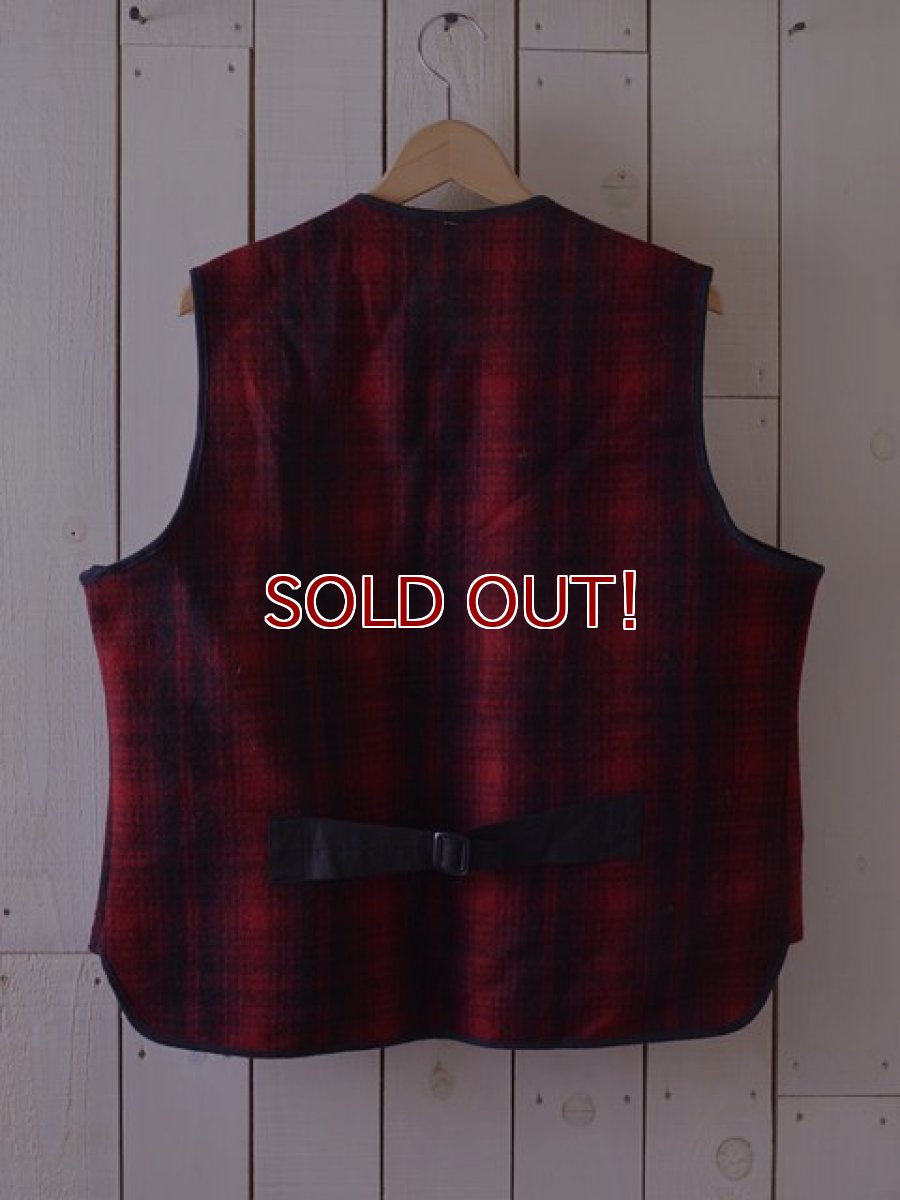 画像2: 1990s Woolrich ハンティングウールベスト　 表記L  (2)