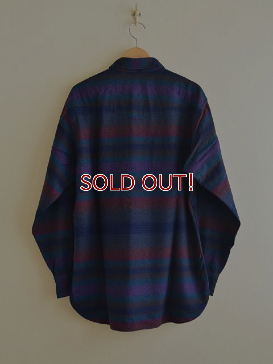 画像2: 1970s PENDLETON ネイティブボーダーウールシャツ　 表記L  (2)