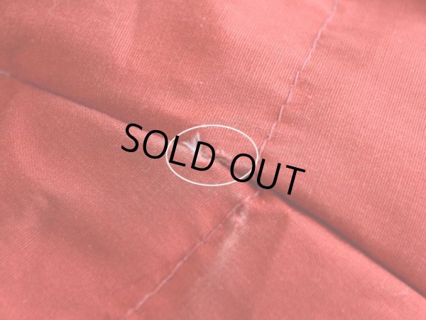 袖にスレによる僅かなダメージ。