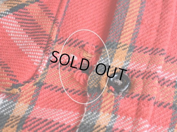 胸付近に少々ダメージ。