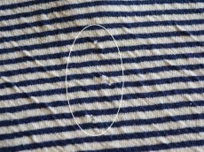 背中に小さなダメージ。