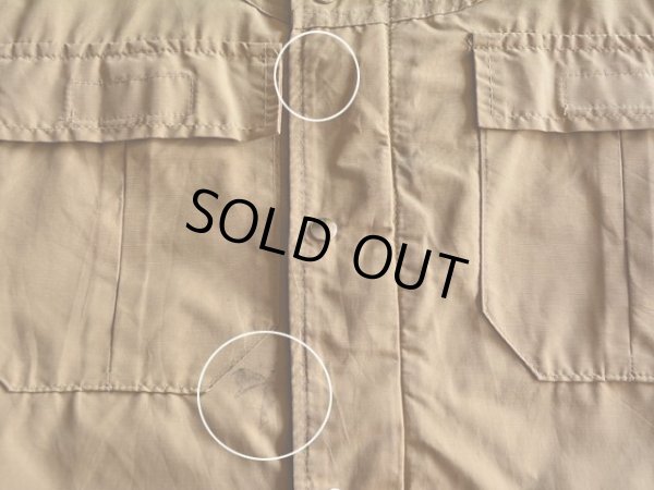 フロントに少々汚れ。