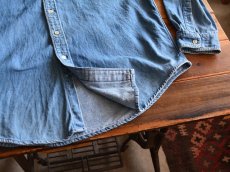 画像5: 1990s J.CREW デニムBDシャツ　 表記M  (5)