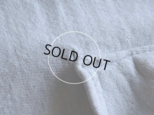 ポケット付け根に少々ダメージ。