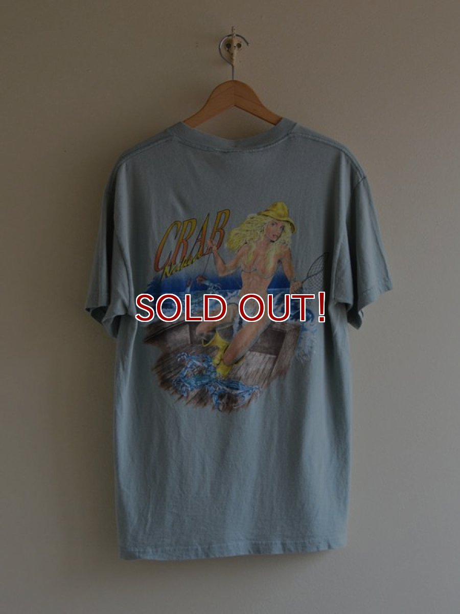 画像2: 1990s The Crab Claw Restaurant セクシープリントポケットTシャツ　 表記M  (2)