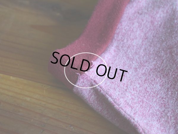 右袖口に少々ダメージ。