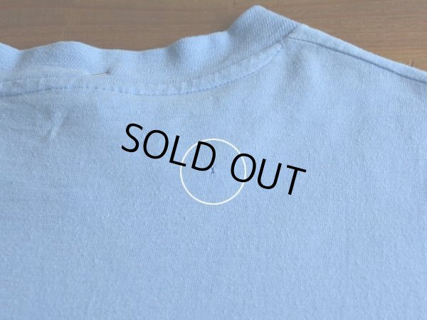 背中に僅かなダメージ。