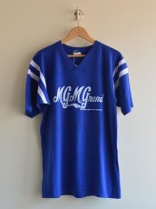 画像1: 1980s MGM Grand フットボールTシャツ　 表記L  (1)