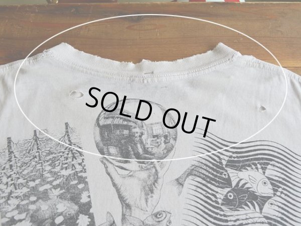 首回りにダメージ。