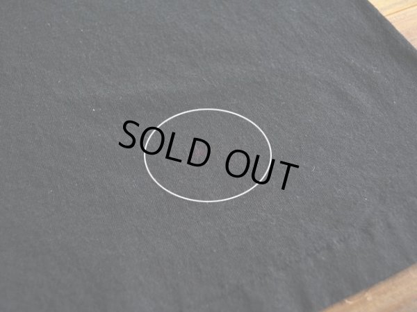 バック裾に僅かな色落ち。