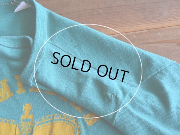 左肩付近に小さなダメージとリペア。