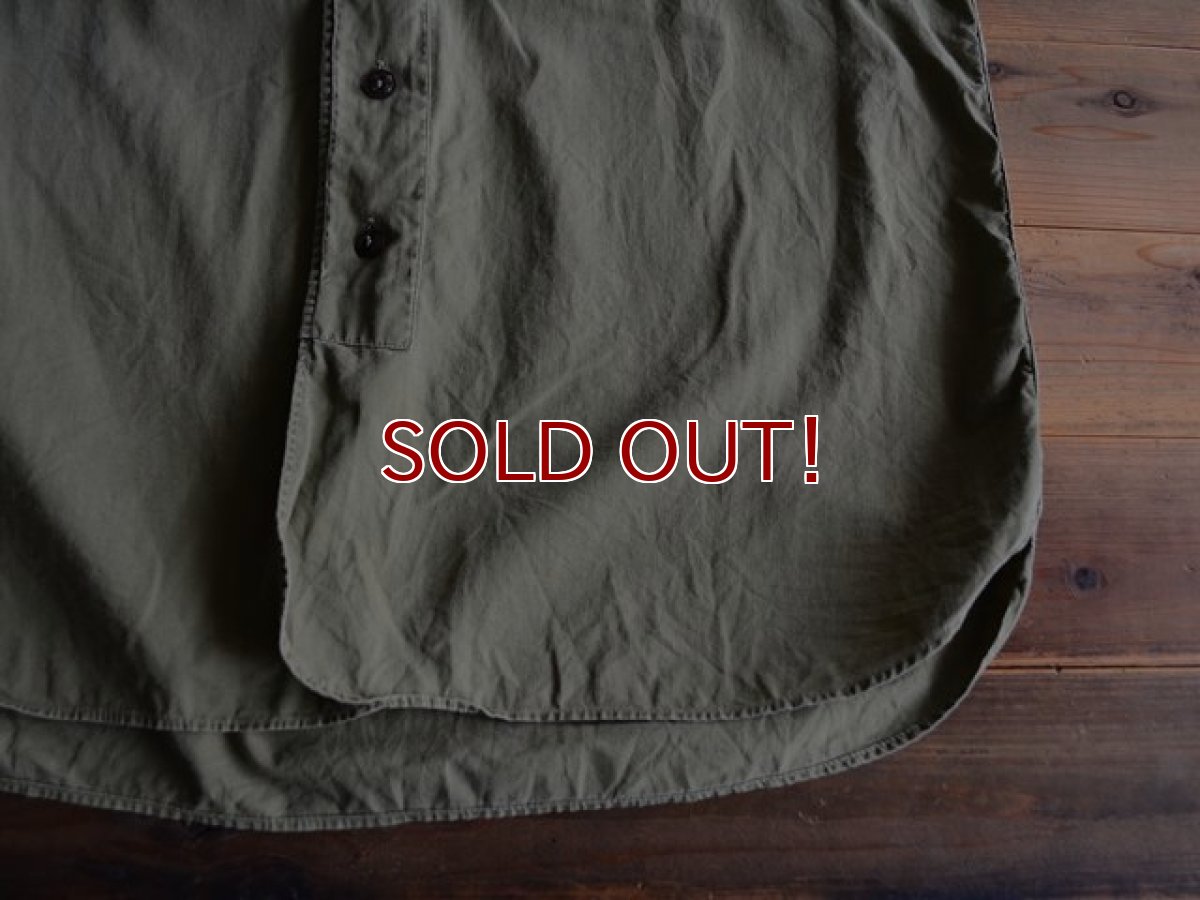 画像6: 1960s BOY SCOUTS マチ付きノーカラーシャツ　 実寸L-XL  (6)