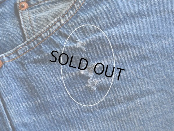 右太ももに少々ダメージ。