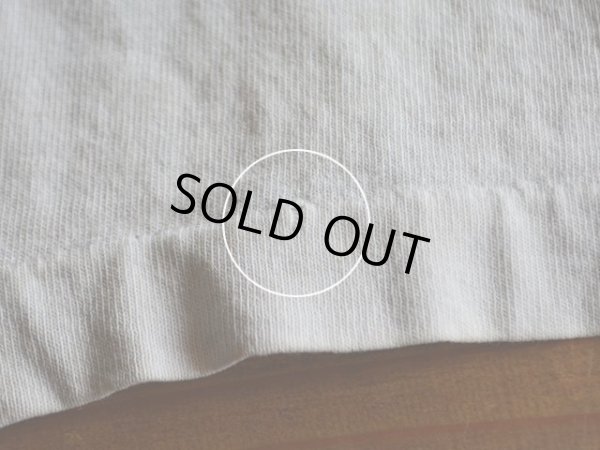 裾僅かなホツレ。